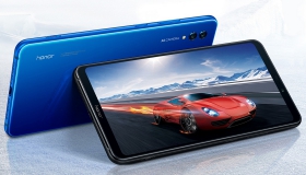 Huawei представила смартфон-гигант Honor Note 10 с жидкостным охлаждением